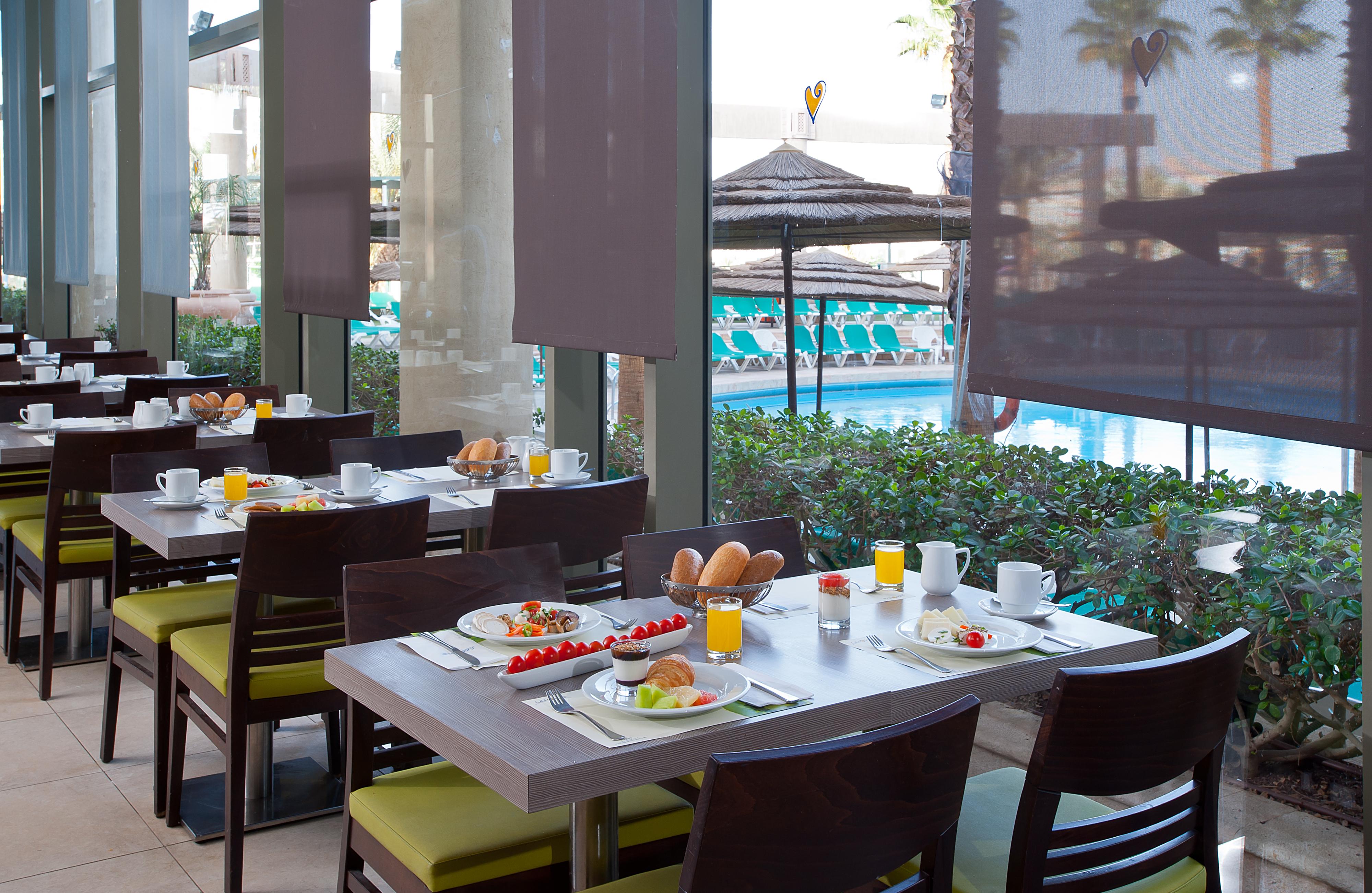 U Magic Palace Eilat Dış mekan fotoğraf The restaurant